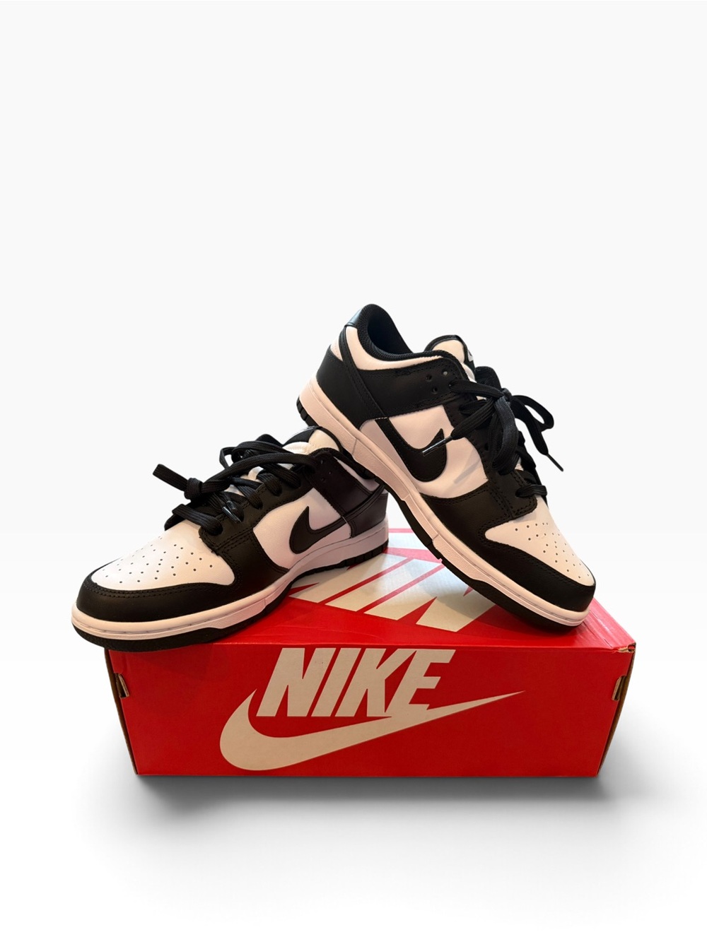 Nike Dunk Low Retro Panda Black White Leather Sneakers Women’s Size 9 NIB